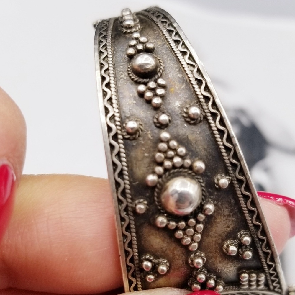 Vintage Italian Sterling Silver Carnelian Bracelet - Picture 5 of 8